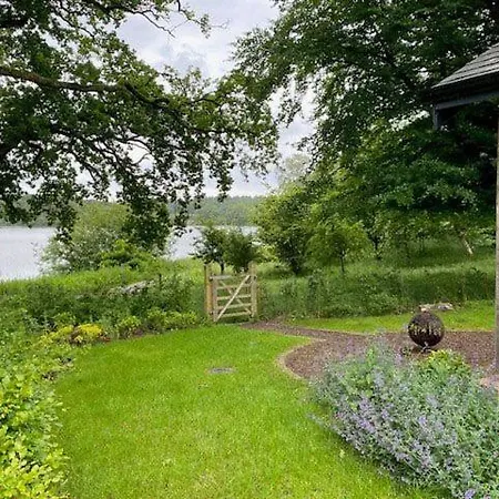別荘 Waters Edge, Talkin Tarn, A Luxurious With Stunning Views Over The Tarn *