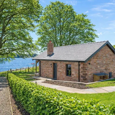 Waters Edge, Talkin Tarn, A Luxurious With Stunning Views Over The Tarn