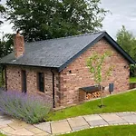 Waters Edge, Talkin Tarn, A Luxurious With Stunning Views Over The Tarn *